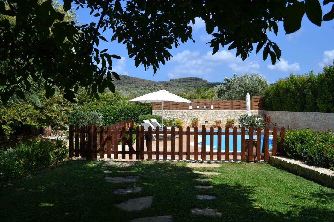 Alia Stone Villa-Ideal For Families-Heated Pool Nohia المظهر الخارجي الصورة